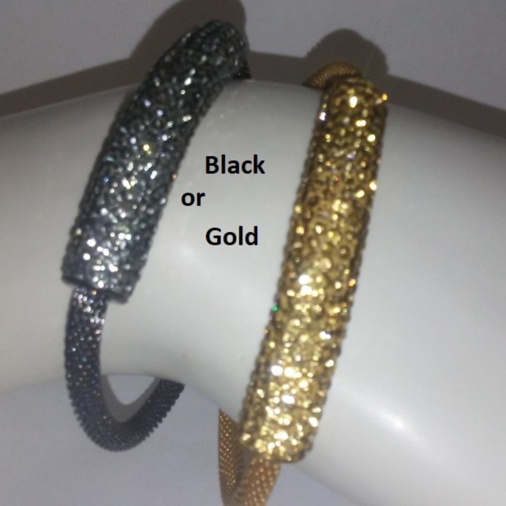 NWT bangle bracelet stainless steel crystal